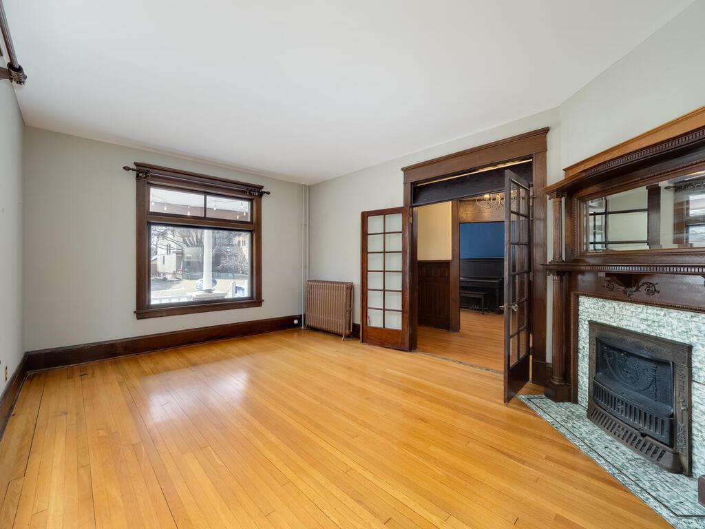 937 Laurel Avenue Saint Paul MN 55104 7014134 image17