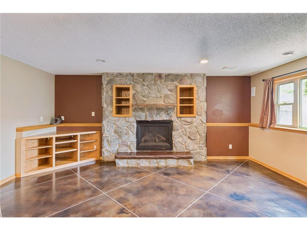 937 S Cedar Street Belle Plaine MN 56011 7023082 image32