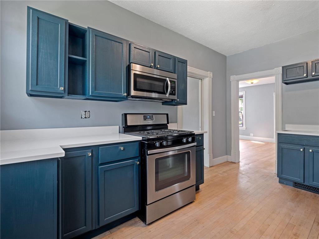 937 Thomas Avenue Saint Paul MN 55104 7082796 image9