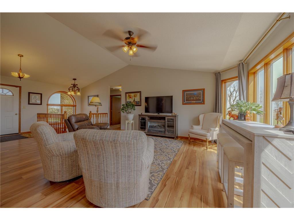 9370 County Road 27 NW Pennock MN 56279 7015838 image16