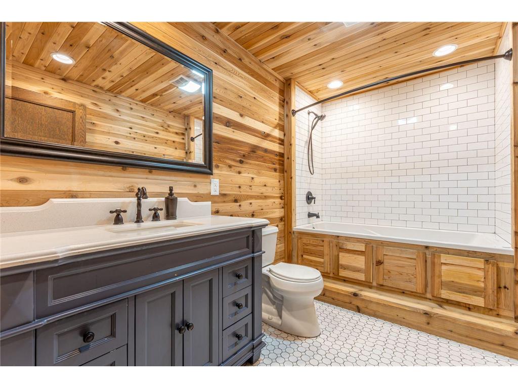 9374 Alango Road Alango Twp MN 55703 7096636 image11