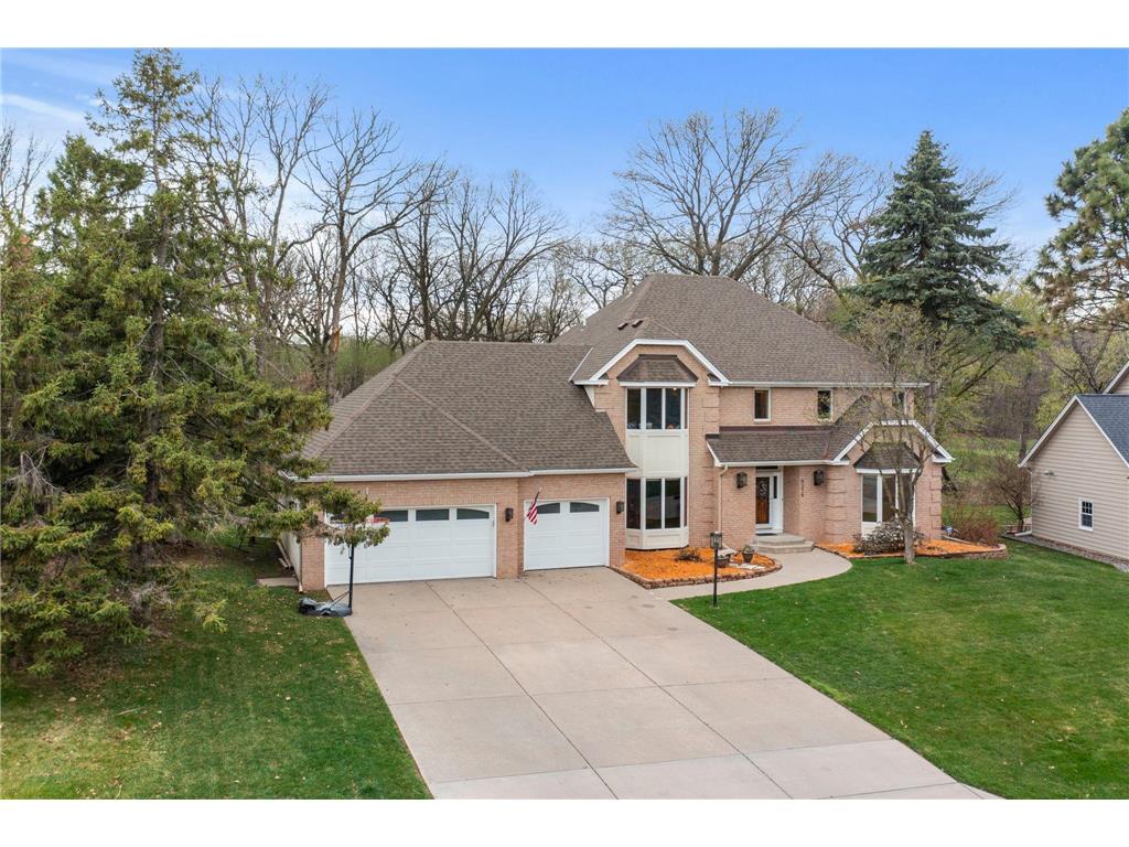 9376 Wedgewood Drive Woodbury MN 55125 7047481 image1