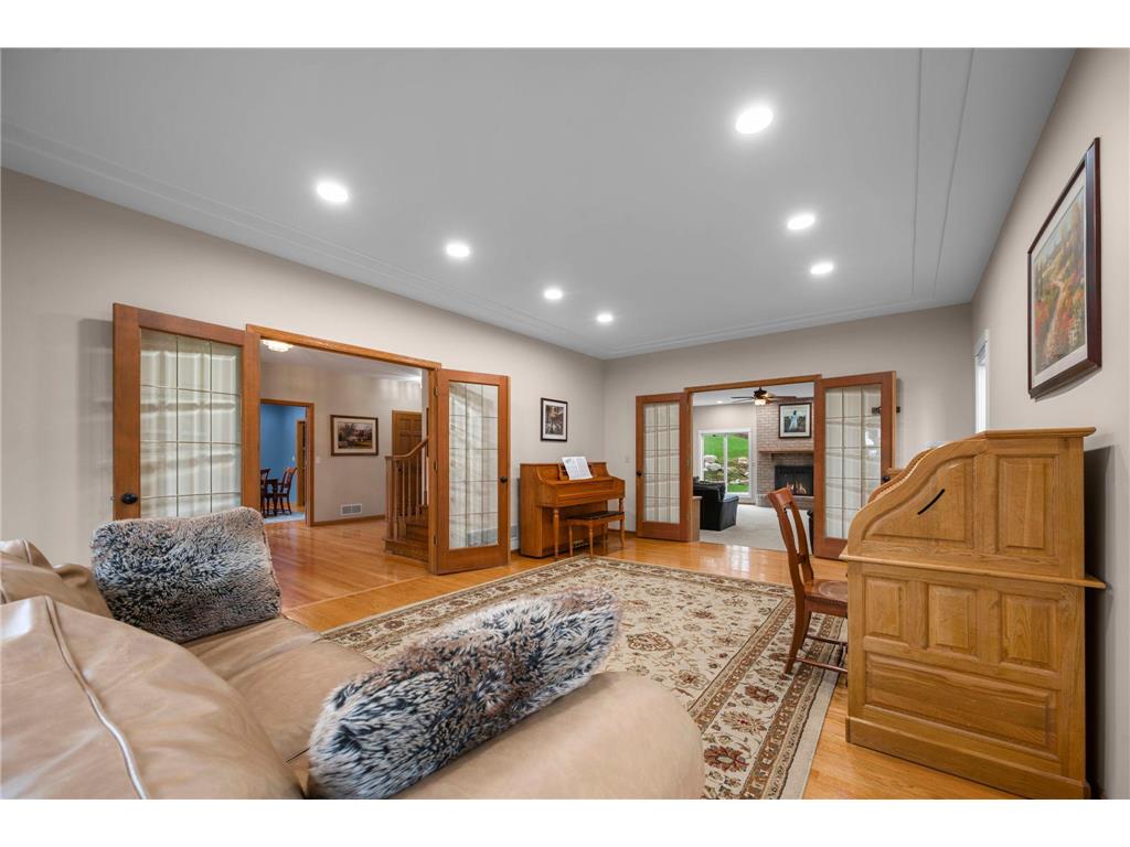 9376 Wedgewood Drive Woodbury MN 55125 7047481 image10