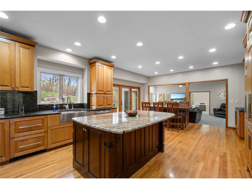 9376 Wedgewood Drive Woodbury MN 55125 7047481 image21