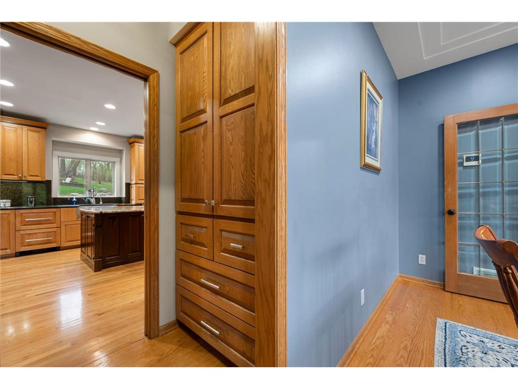 9376 Wedgewood Drive Woodbury MN 55125 7047481 image26