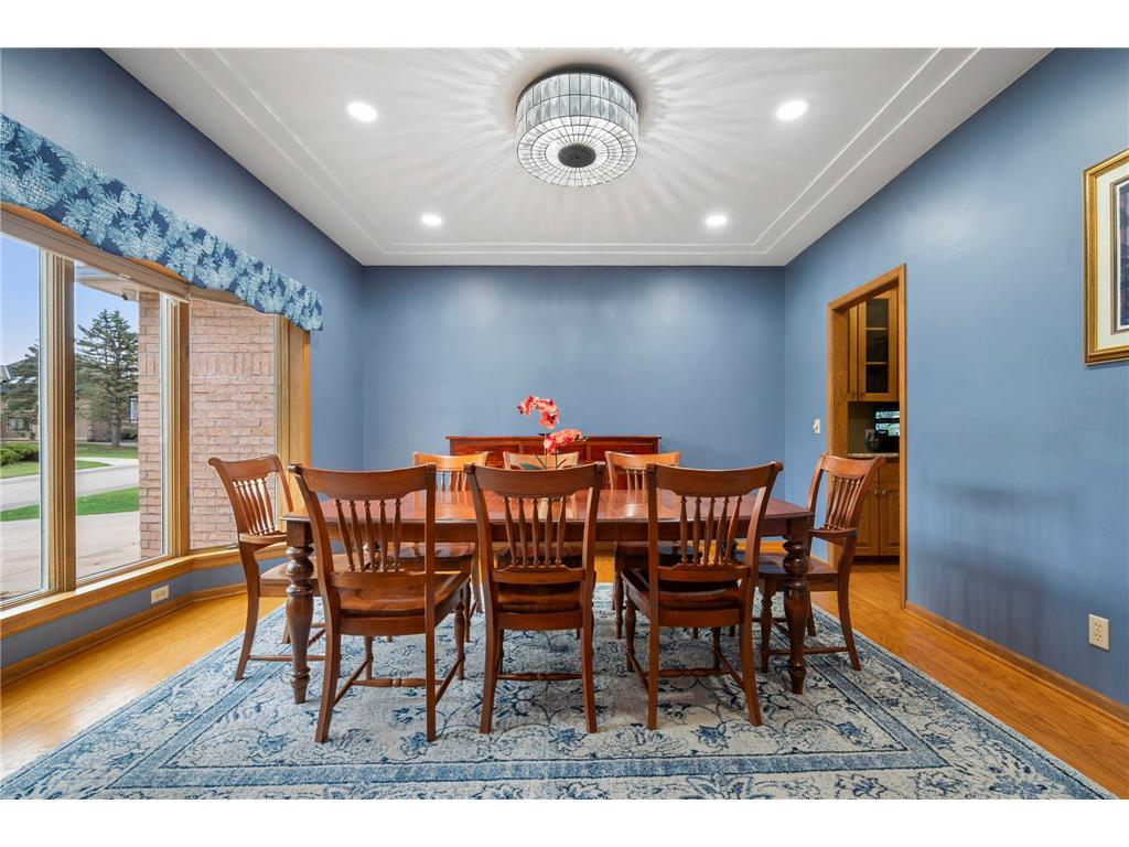 9376 Wedgewood Drive Woodbury MN 55125 7047481 image28