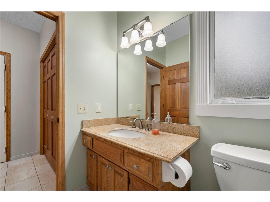 9376 Wedgewood Drive Woodbury MN 55125 7047481 image32