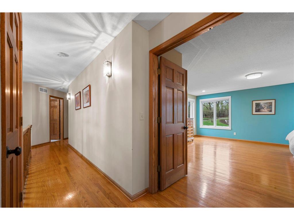 9376 Wedgewood Drive Woodbury MN 55125 7047481 image36