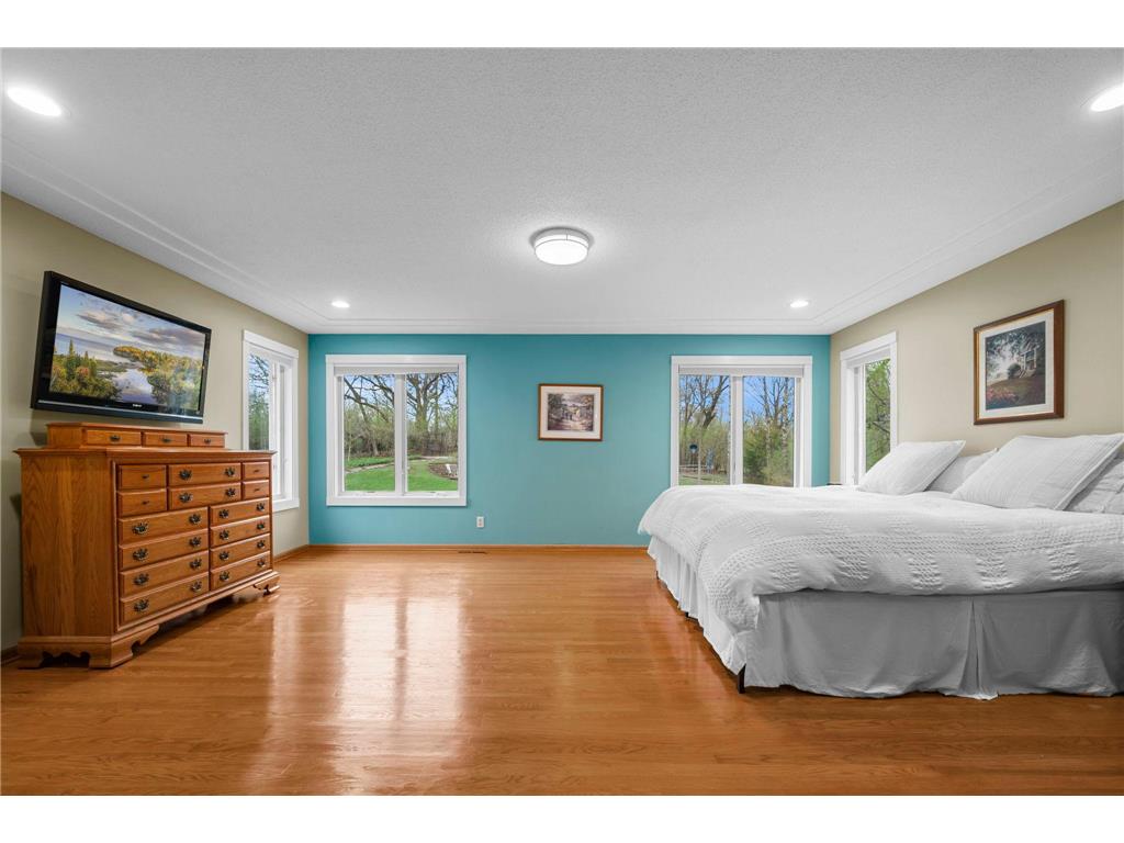 9376 Wedgewood Drive Woodbury MN 55125 7047481 image38