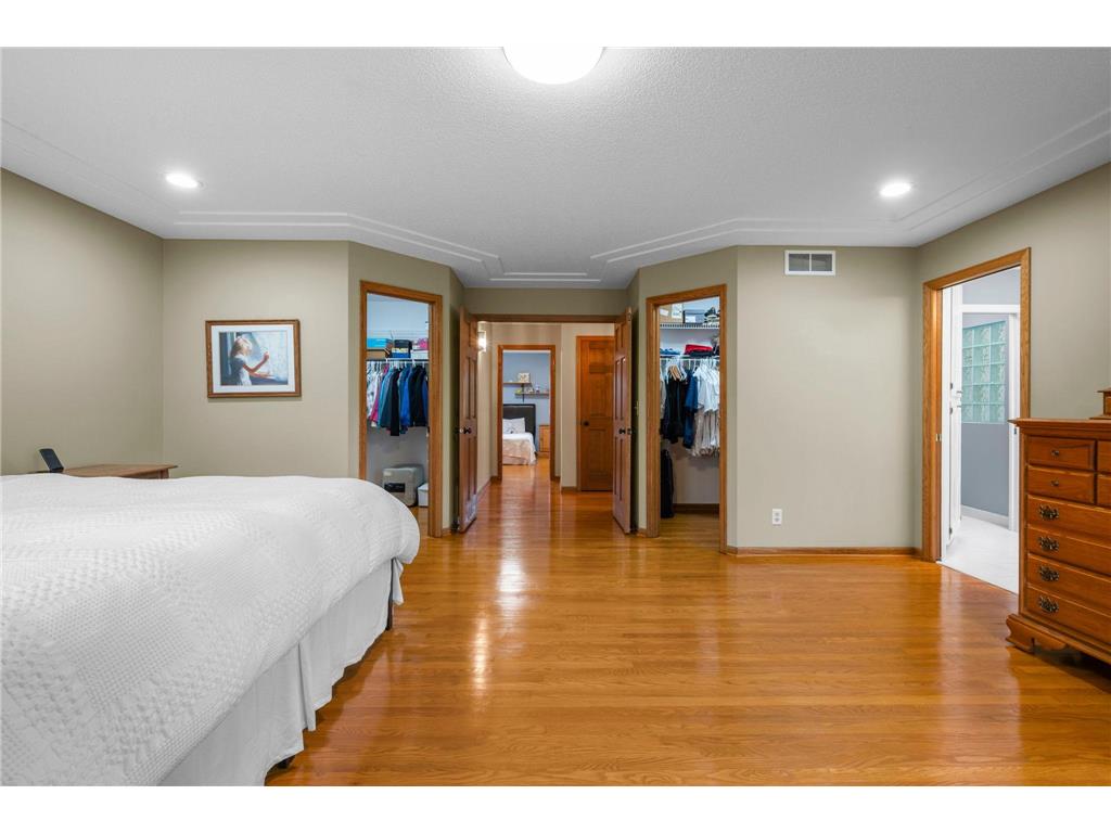 9376 Wedgewood Drive Woodbury MN 55125 7047481 image39