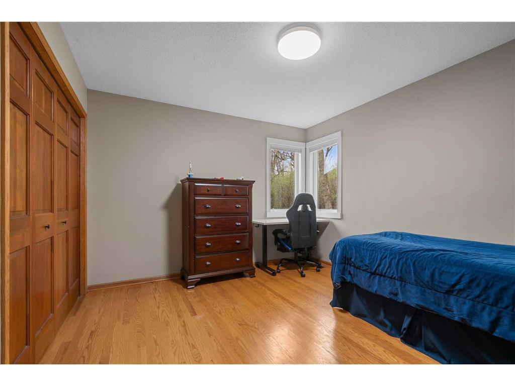 9376 Wedgewood Drive Woodbury MN 55125 7047481 image54