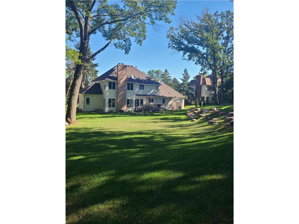 9376 Wedgewood Drive Woodbury MN 55125 7047481 image89