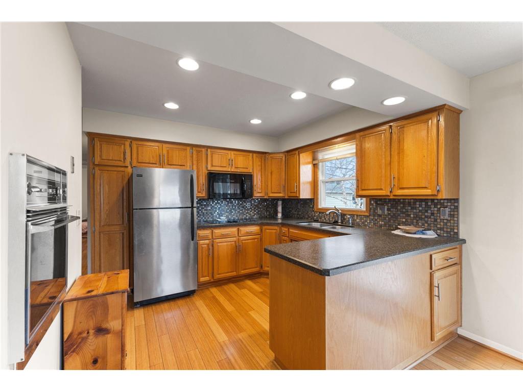 938 34th Avenue N Saint Cloud MN 56303 6689704 image1