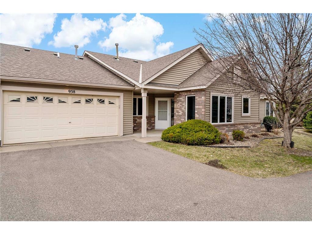 938 Stratford Lane W Burnsville MN 55337 6655483 image1