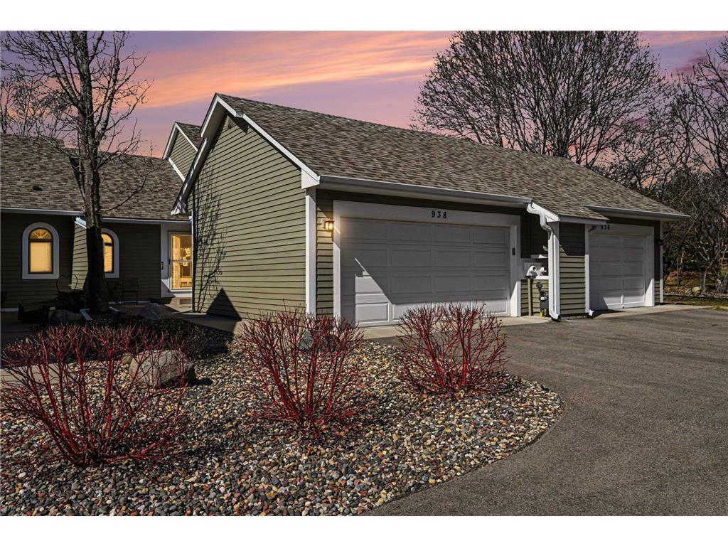 938 Winterberry Drive Woodbury MN 55125 7033517 image1