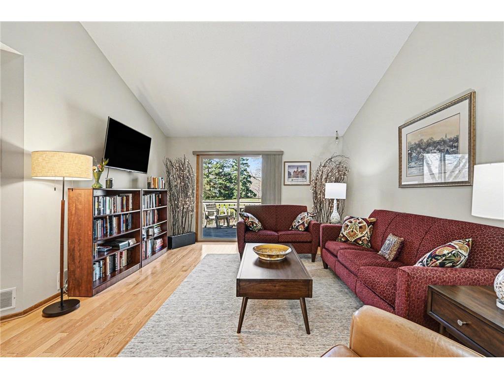 938 Winterberry Drive Woodbury MN 55125 7033517 image11