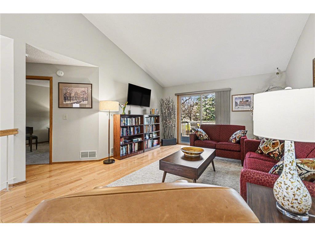 938 Winterberry Drive Woodbury MN 55125 7033517 image13