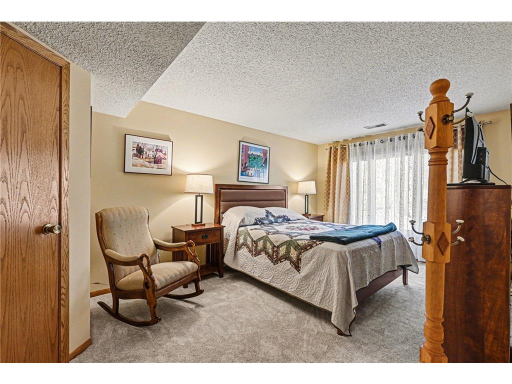 938 Winterberry Drive Woodbury MN 55125 7033517 image21