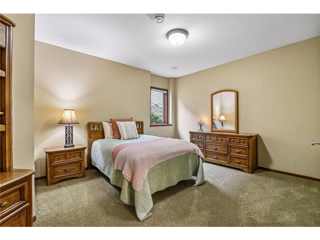 9385 Libby Lane Eden Prairie MN 55347 7094303 image25