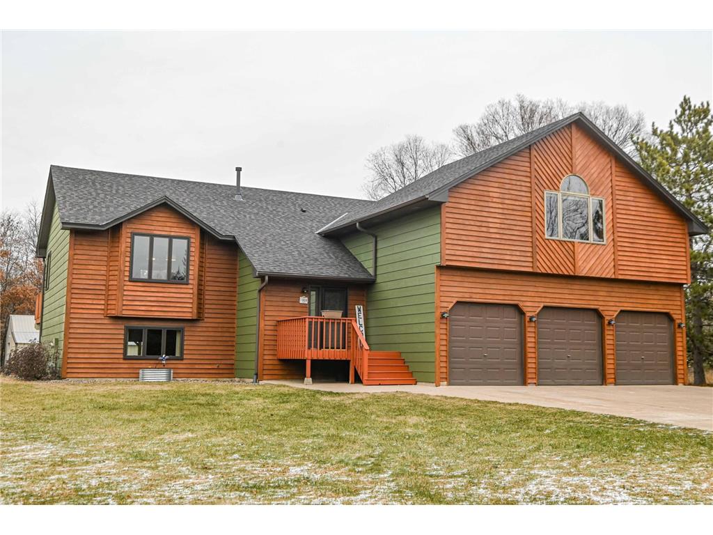 939 181st Avenue NE East Bethel MN 55011 6637763 image1