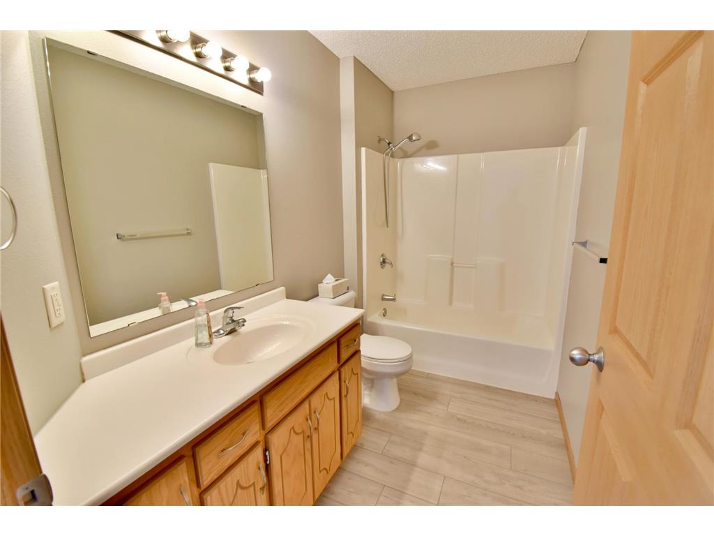 939 Cypress Road #4 Saint Cloud MN 56303 6819371 image5