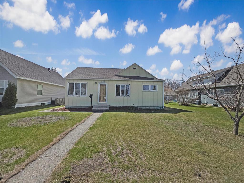 939 Duluth Avenue N Thief River Falls MN 56701 6826615 image2
