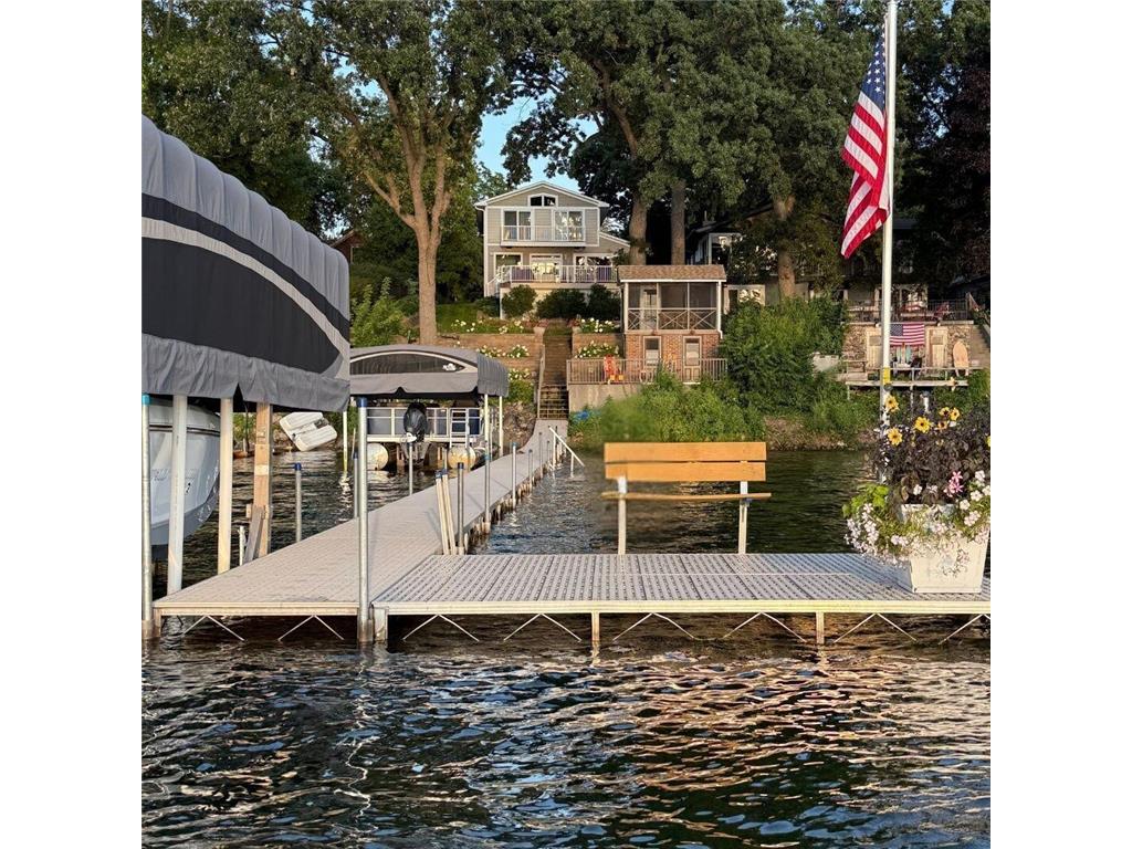 939 Park Avenue Mahtomedi MN 55115 - White Bear 6822215 image1