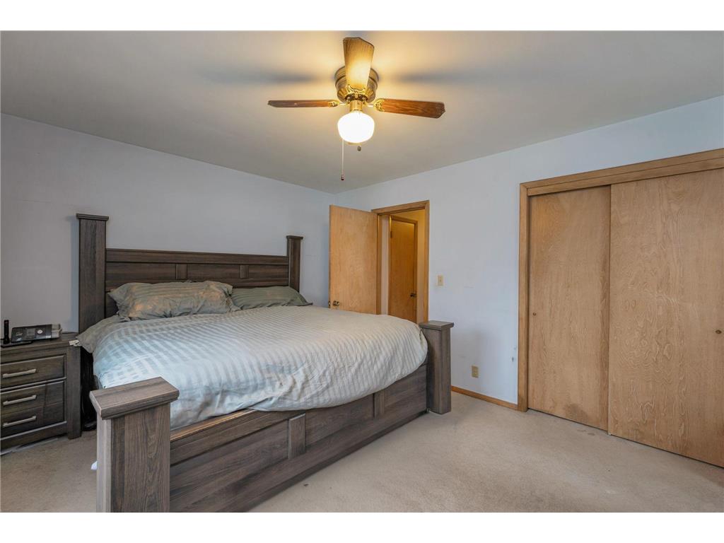 939 S Orient Street Fairmont MN 56031 7051794 image20