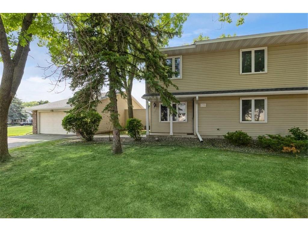 9398 Ranchview Lane N Maple Grove MN 55369 6424058 image1