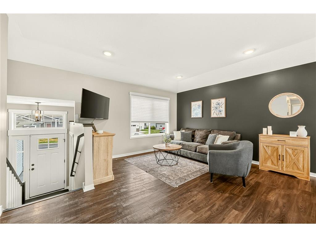 94 5th Avenue SE Kasson MN 55944 7089087 image2