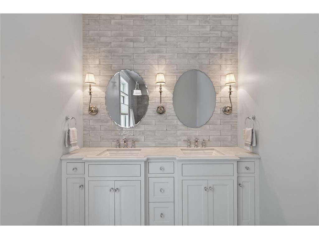 94 Neptune Street Mahtomedi MN 55115 - White Bear 7083997 image36