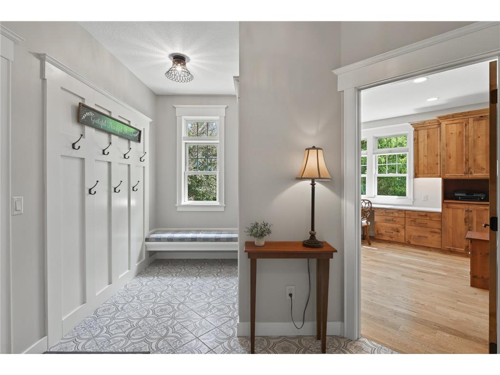 94 Neptune Street Mahtomedi MN 55115 - White Bear 7083997 image41