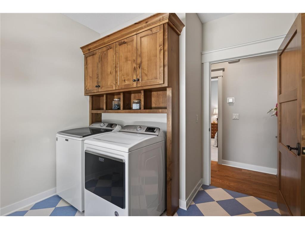 94 Neptune Street Mahtomedi MN 55115 - White Bear 7083997 image43