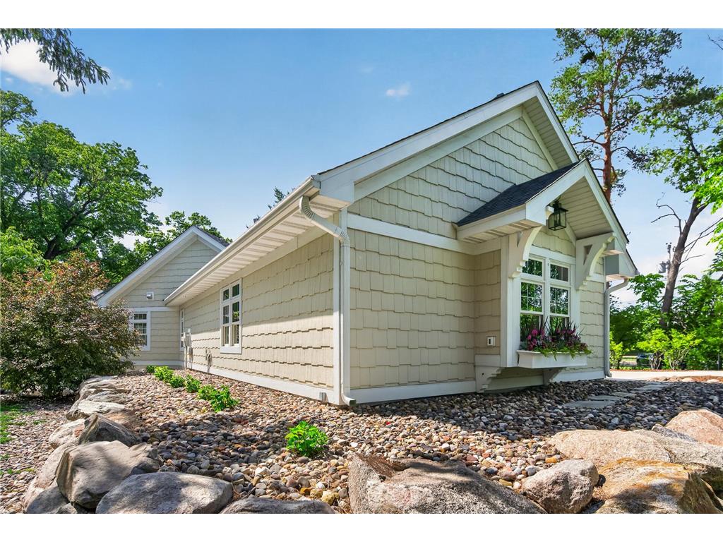94 Neptune Street Mahtomedi MN 55115 - White Bear 7083997 image60