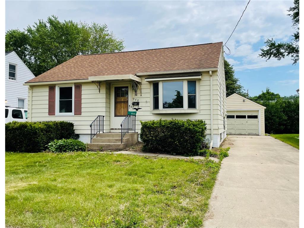 940 12th Avenue NE Rochester MN 55906 6378877 image1