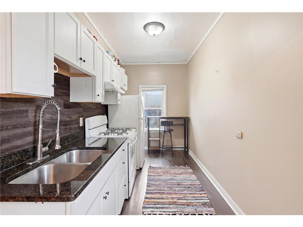 940 3rd Street E Saint Paul MN 55106 7018248 image22