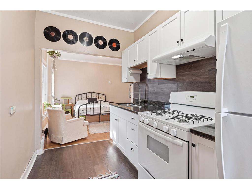 940 3rd Street E Saint Paul MN 55106 7018248 image23