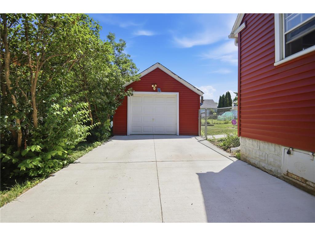 940 9th Avenue SE Rochester MN 55904 7087192 image32
