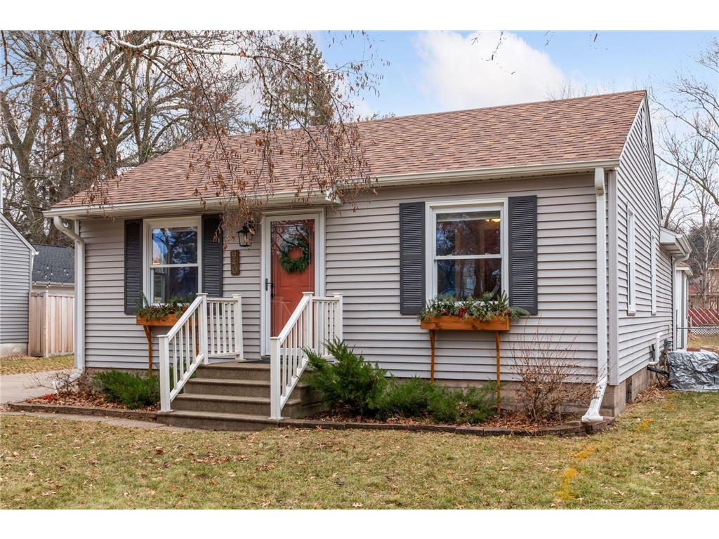 940 Burke Avenue W Roseville MN 55113 6485009 image1