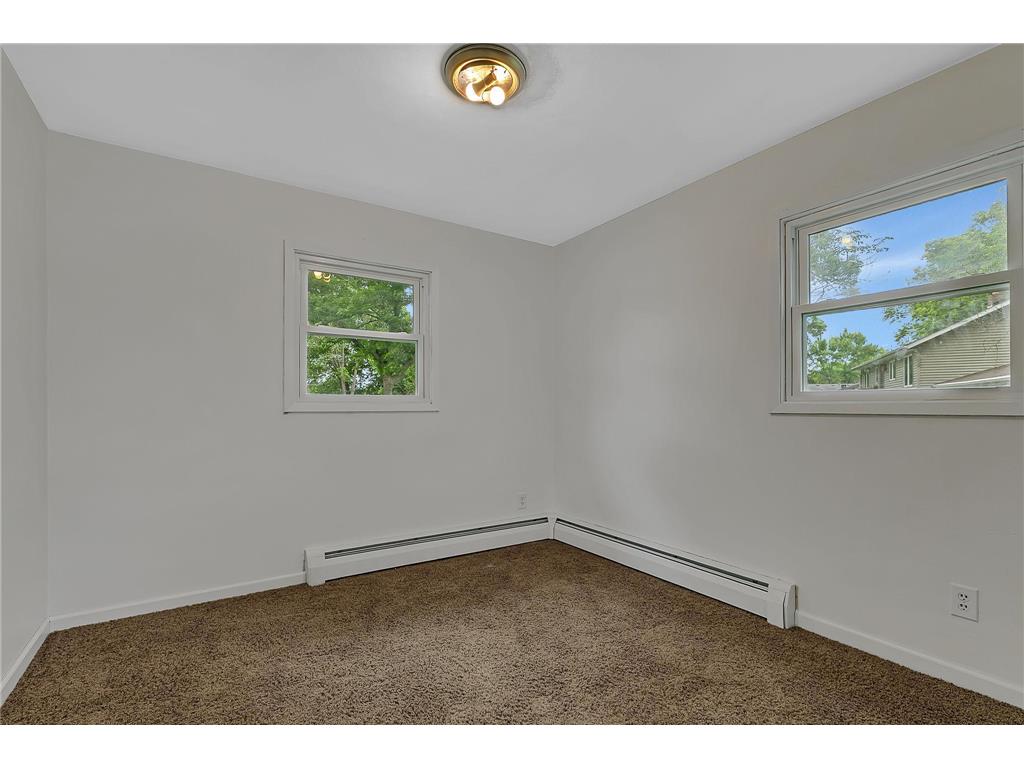 940 Hamlet Drive N Avon MN 56310 - Middle Spunk 7085215 image15