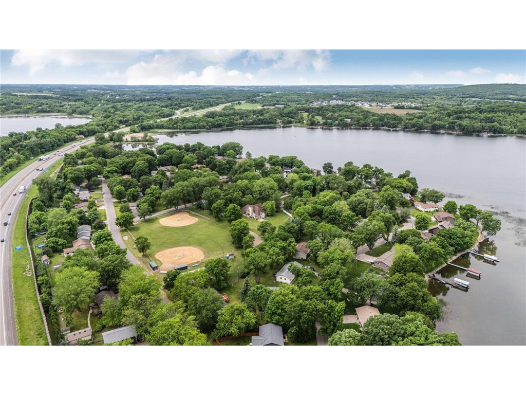 940 Hamlet Drive N Avon MN 56310 - Middle Spunk 7085215 image39