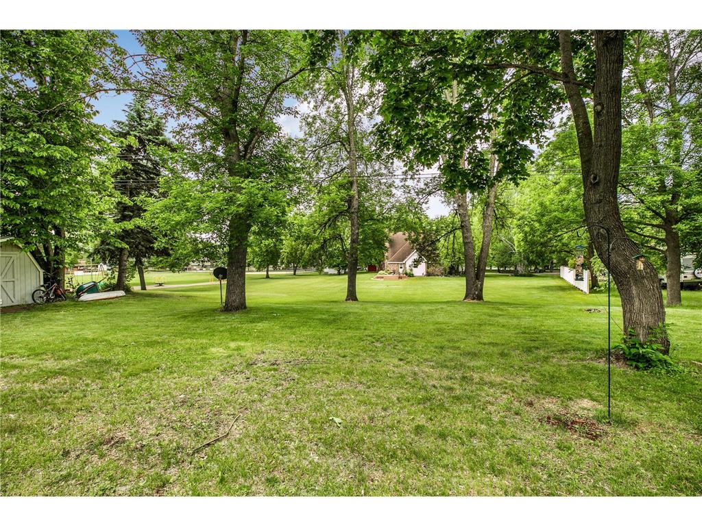 940 Hamlet Drive N Avon MN 56310 - Middle Spunk 7085215 image51