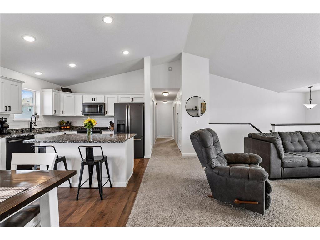940 Lakewood Trail Norwood Young America MN 55397 7045849 image13
