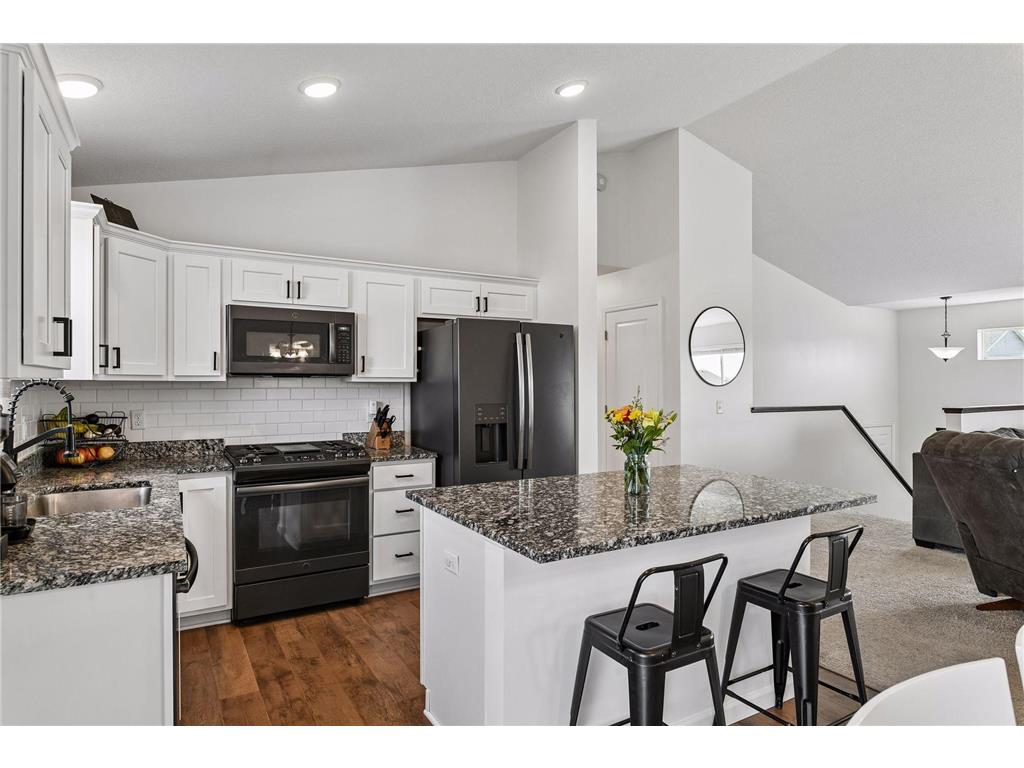 940 Lakewood Trail Norwood Young America MN 55397 7045849 image14