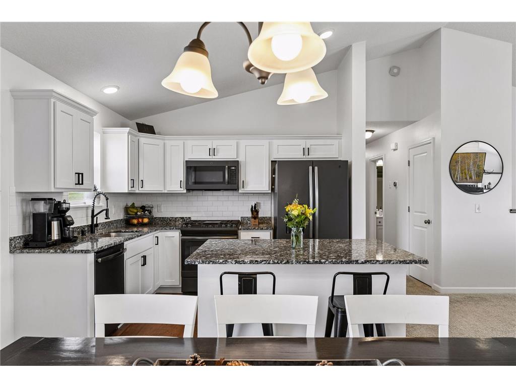 940 Lakewood Trail Norwood Young America MN 55397 7045849 image15