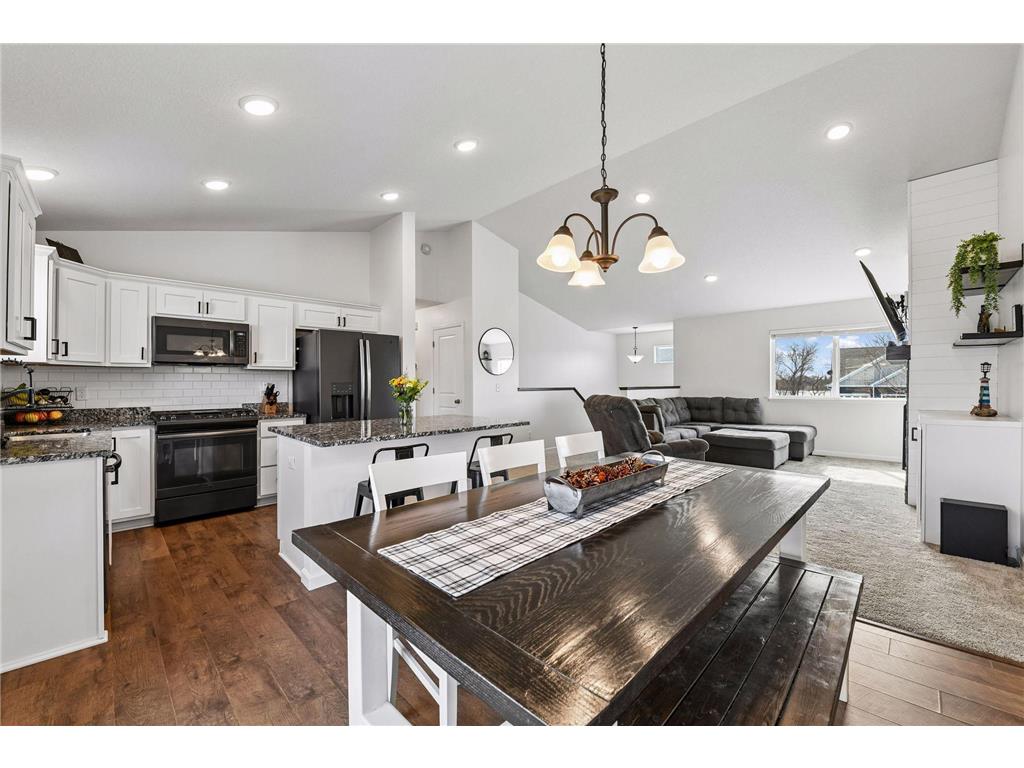940 Lakewood Trail Norwood Young America MN 55397 7045849 image21