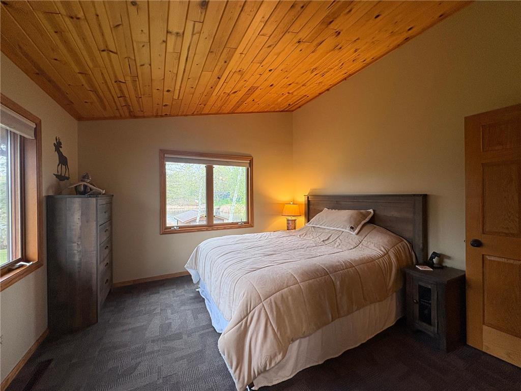 940 Maple Crest Drive NW Hackensack MN 56452 - Woman 7077210 image10