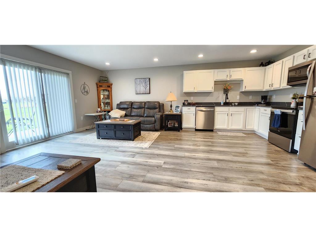 940 Portland Street Villard MN 56385 6814754 image4