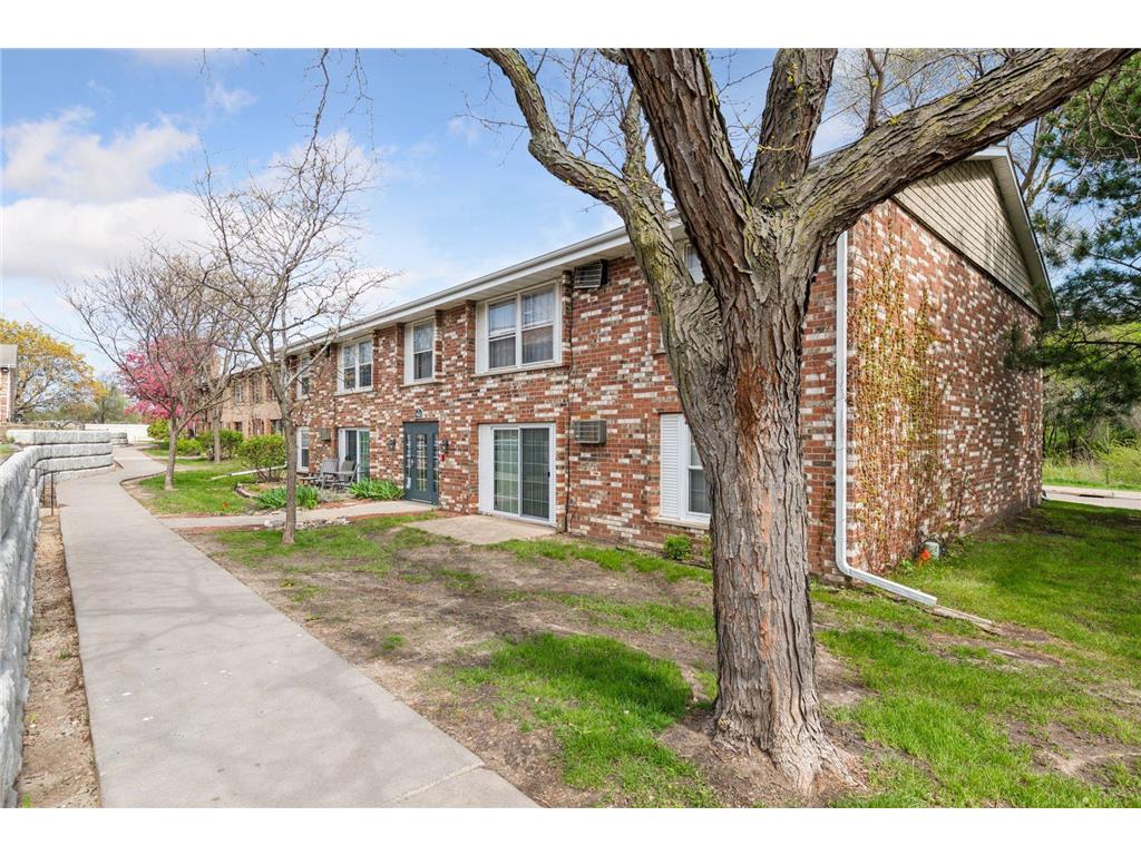 940 Westbrooke Way #3 Hopkins MN 55343 6530937 image1