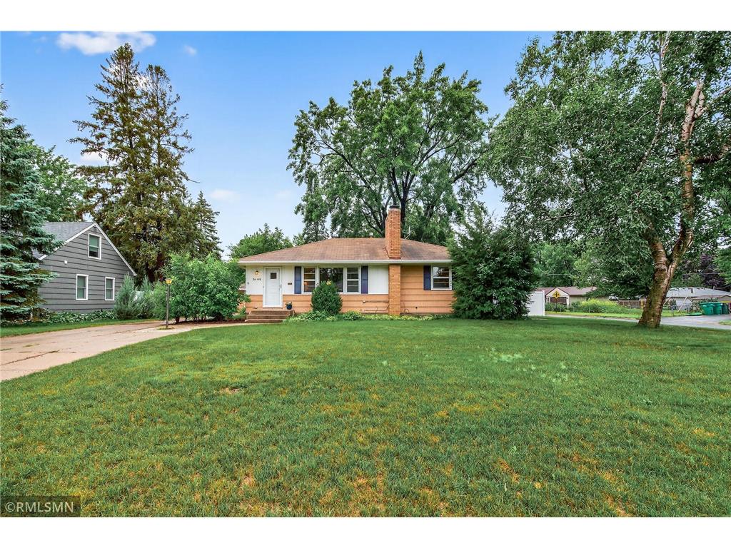 9400 5th Avenue S Bloomington MN 55420 6757359 image1